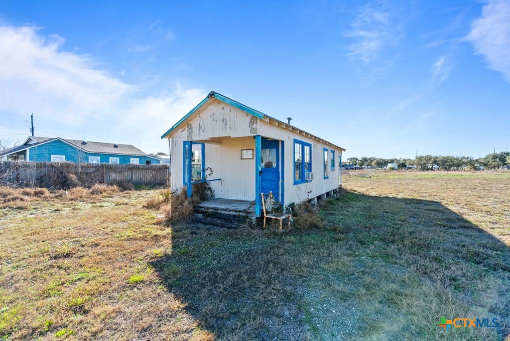 main property photo 7