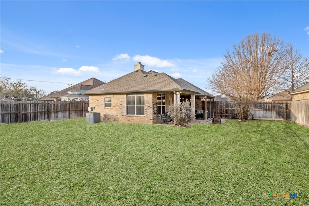 main property photo 31