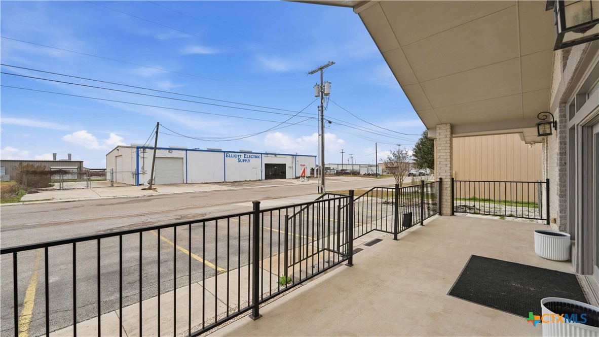 main property photo 39