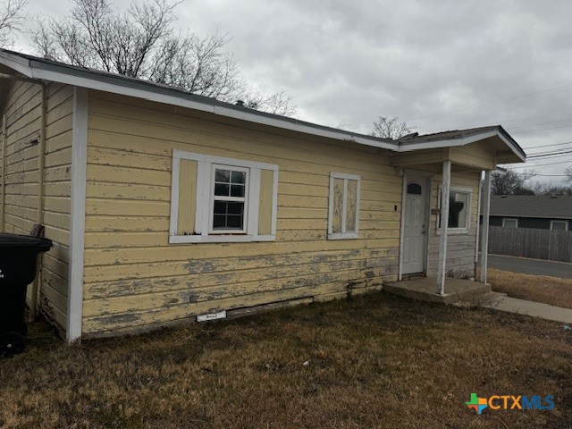 main property photo 28