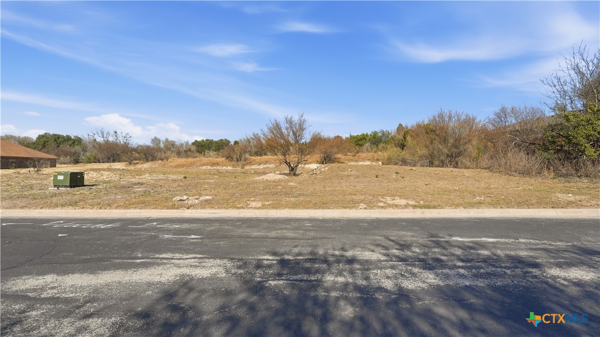 main property photo 8