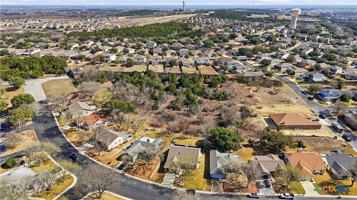 main property photo 13