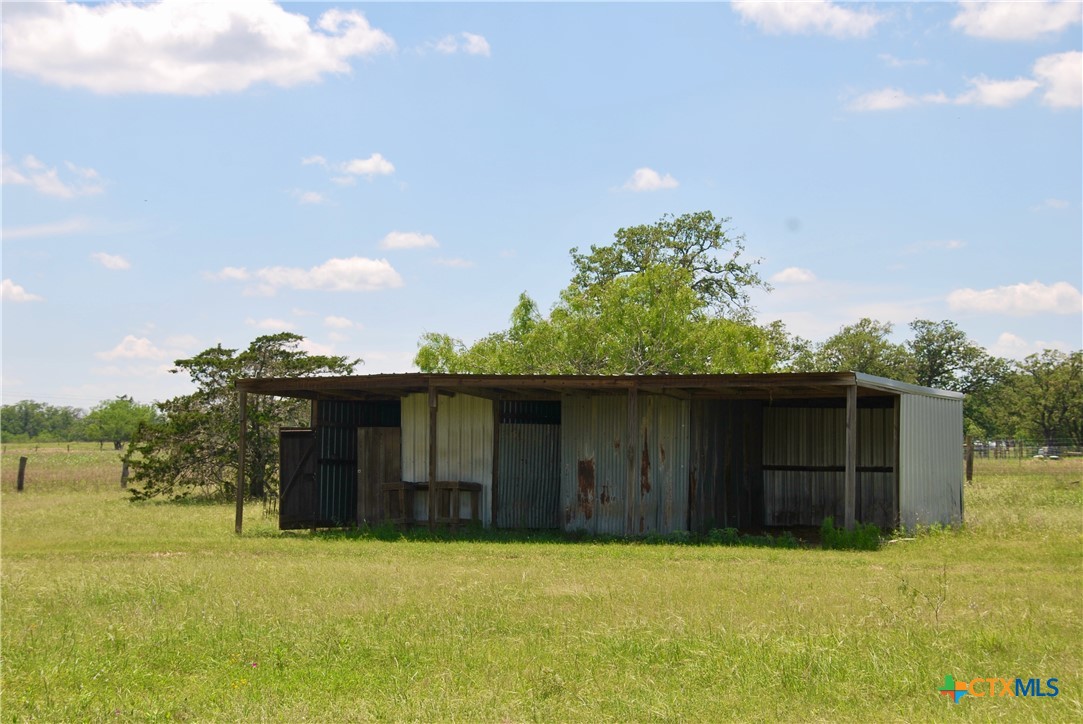 main property photo 29