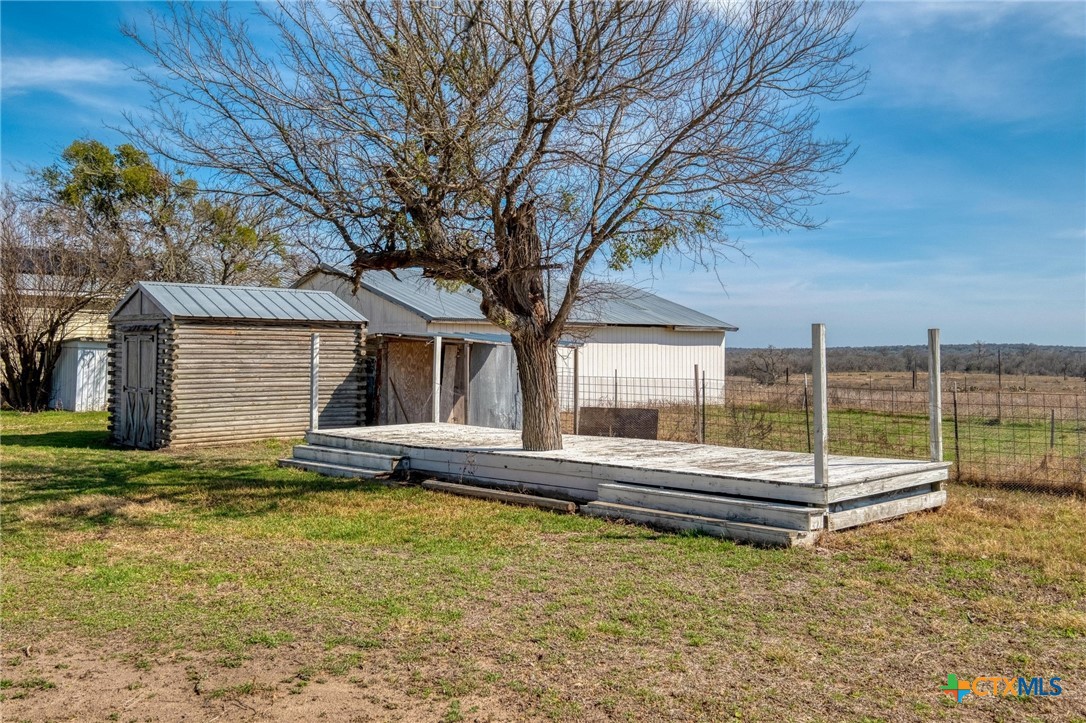 main property photo 28