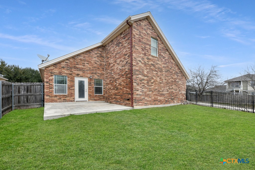 main property photo 26