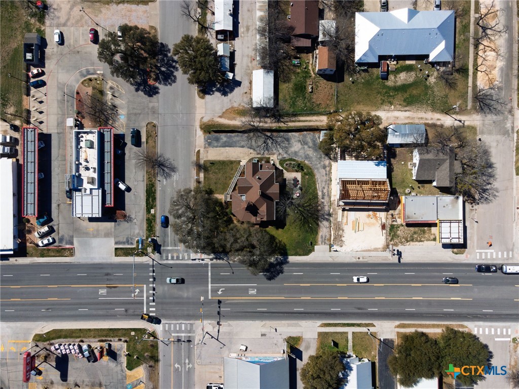 main property photo 45