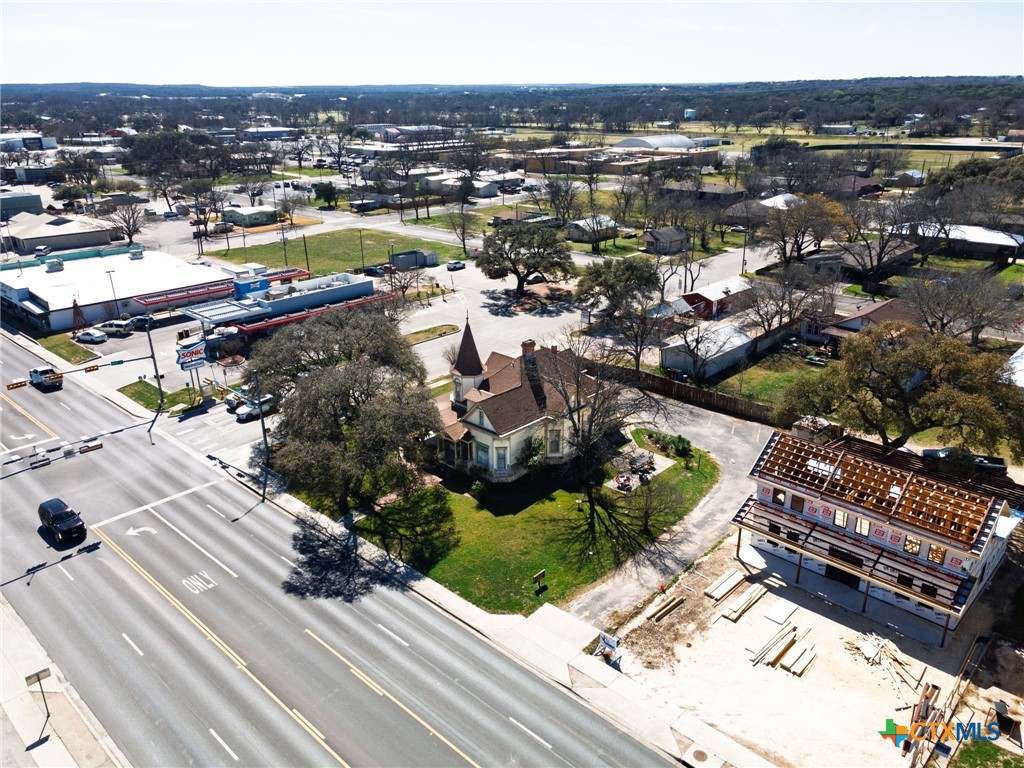 main property photo 6