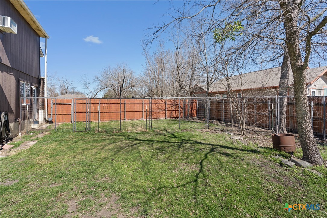 main property photo 32
