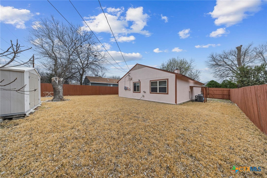 main property photo 20