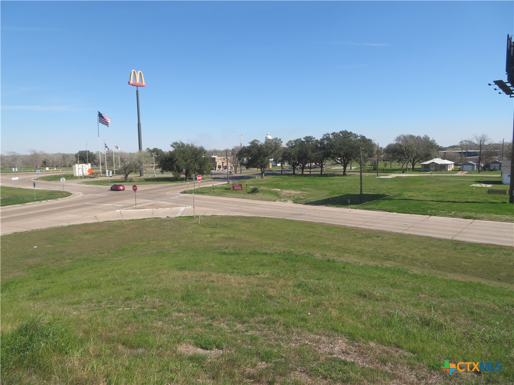 main property photo 12