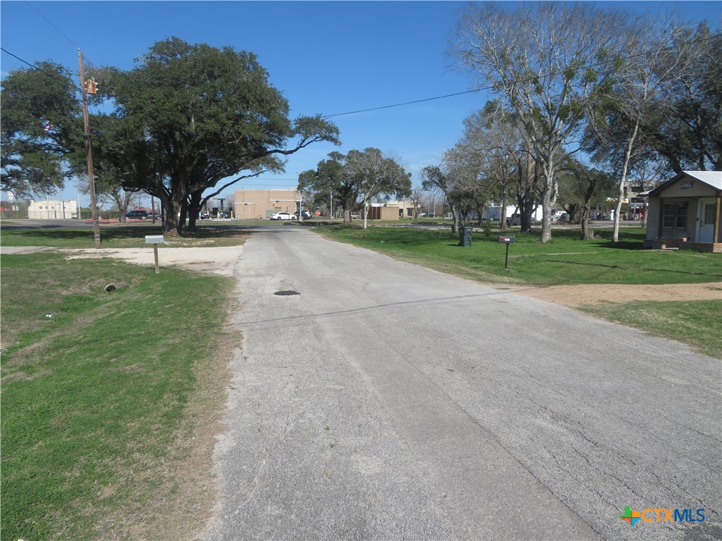main property photo 31