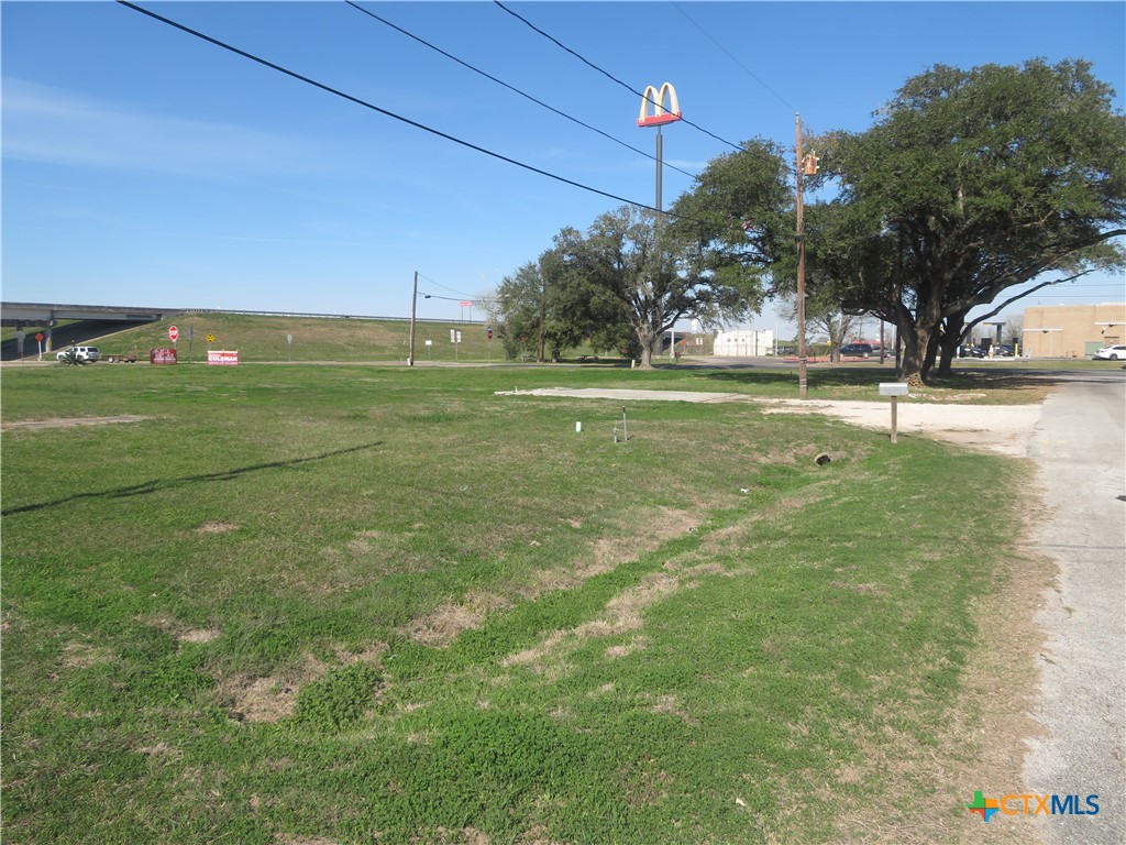 main property photo 32