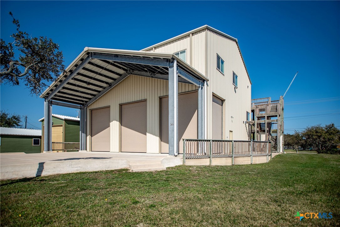 main property photo 6