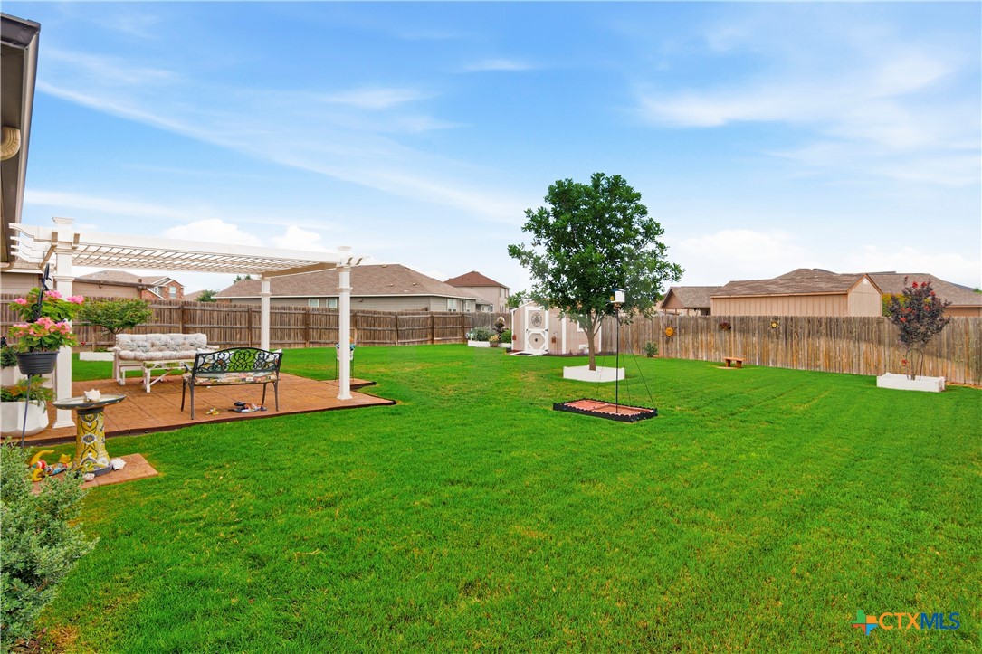 main property photo 27