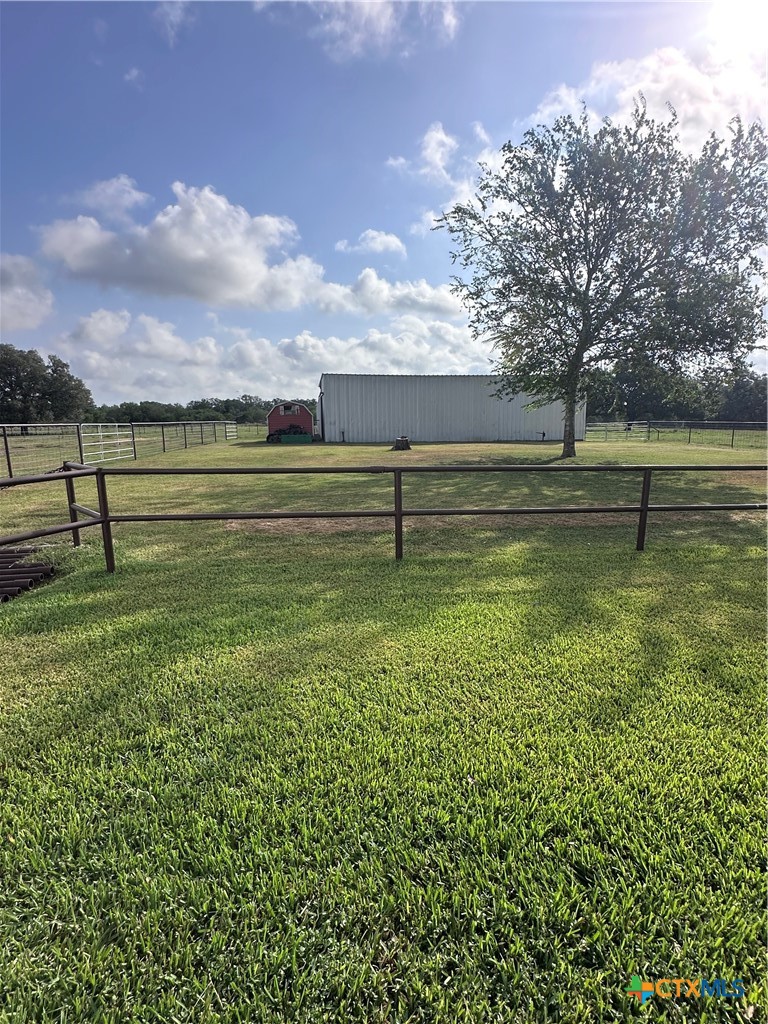 main property photo 34
