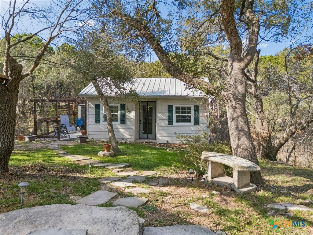 main property photo 34