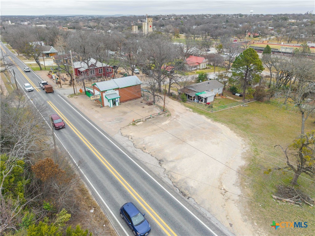 main property photo 21