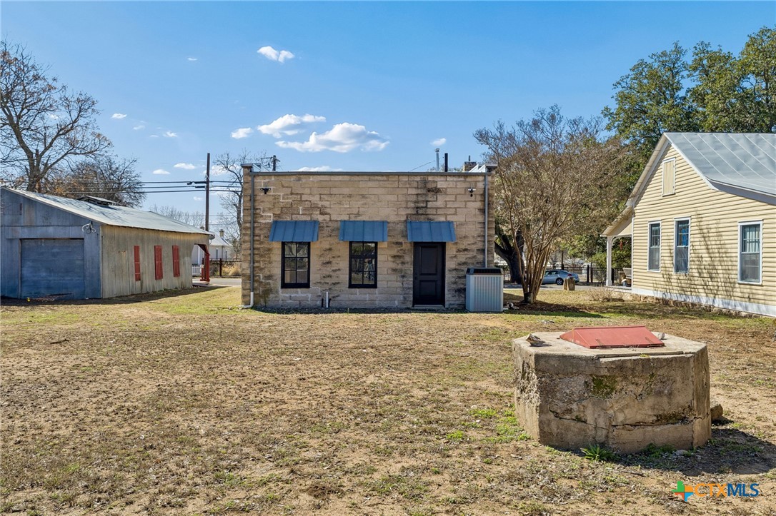main property photo 16