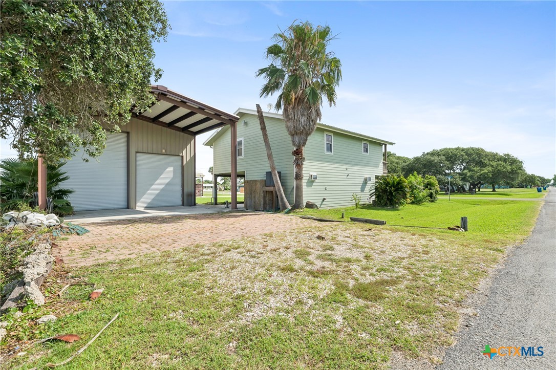 main property photo 34