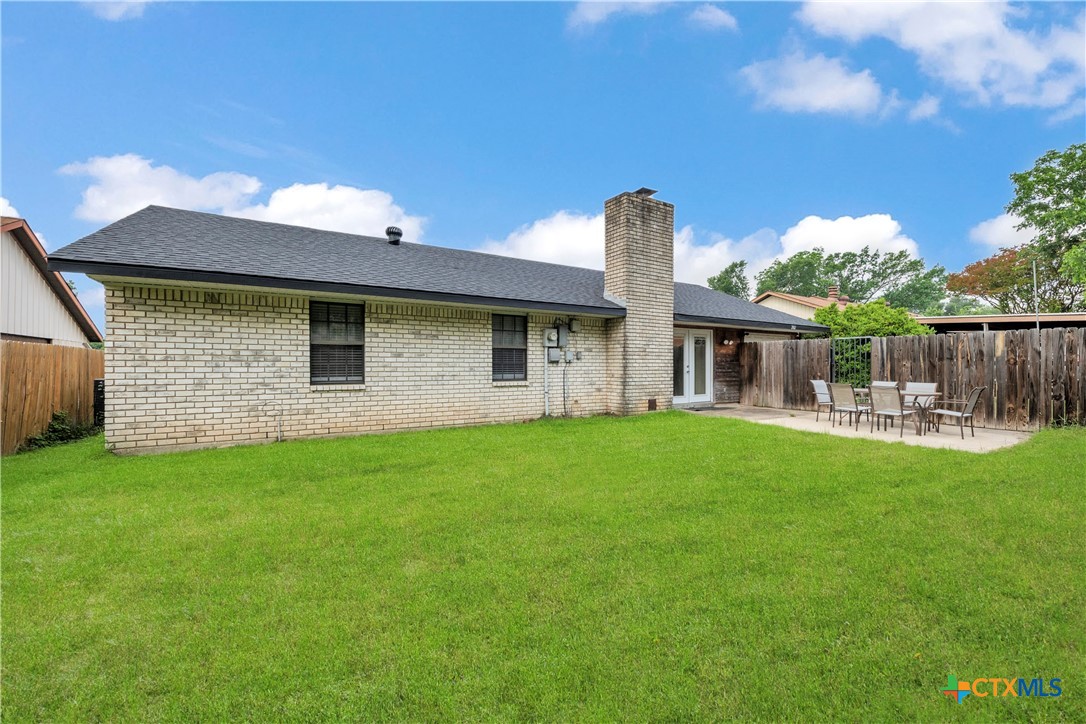 main property photo 13