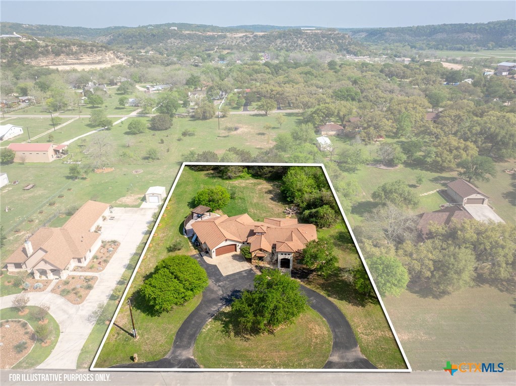 main property photo 11
