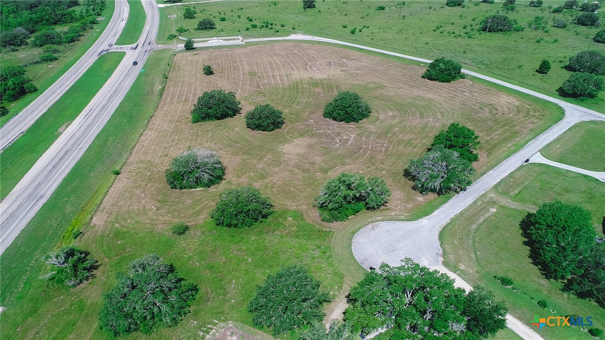 main property photo 6