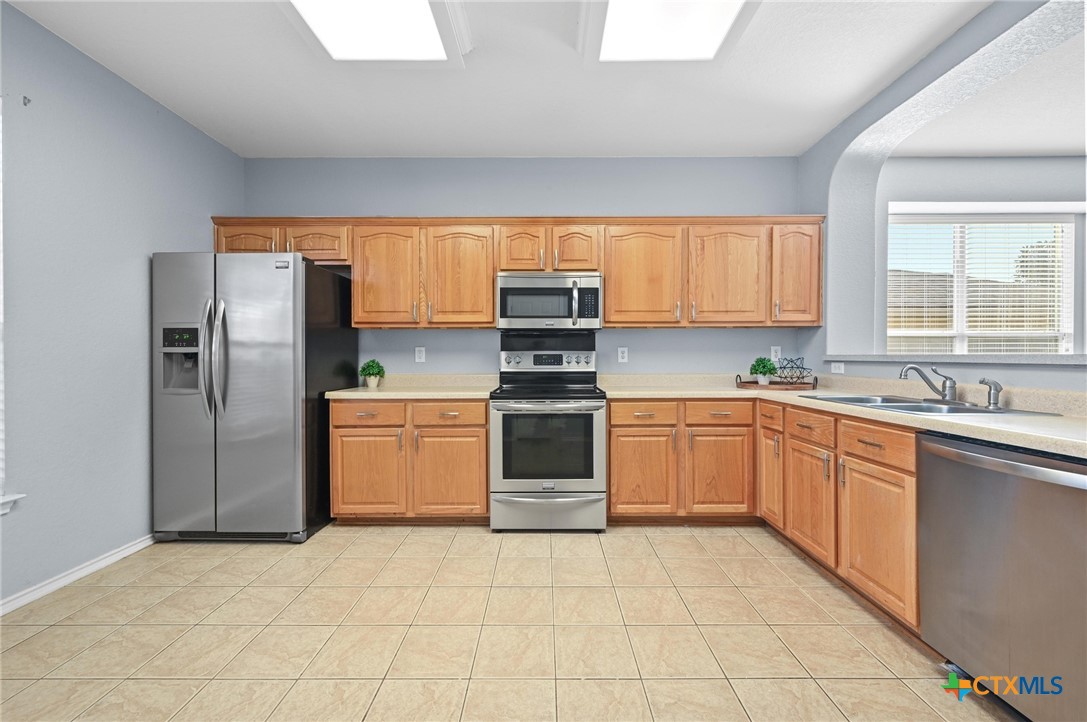 main property photo 12