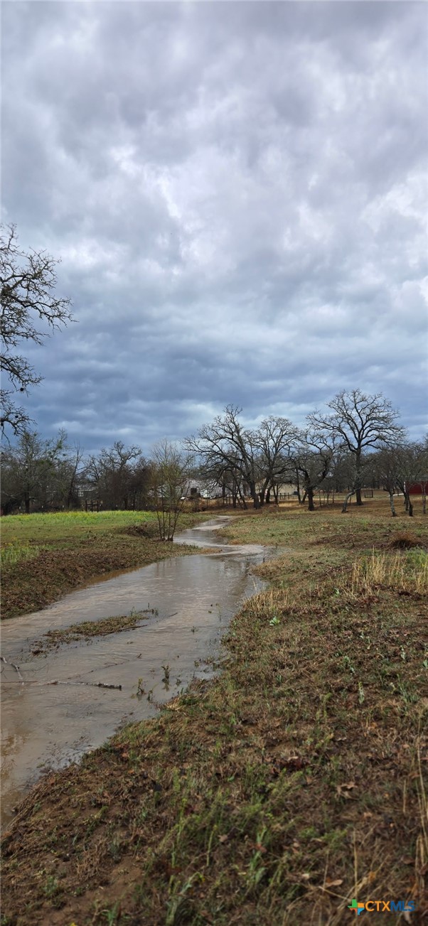 main property photo 37