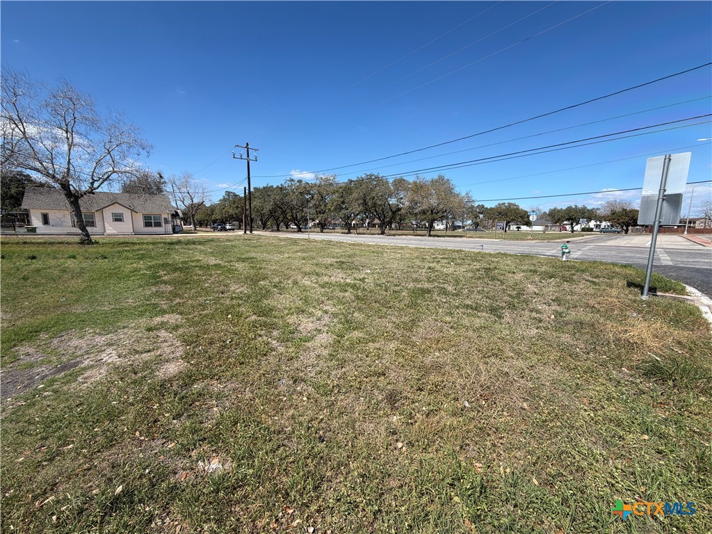 main property photo 8
