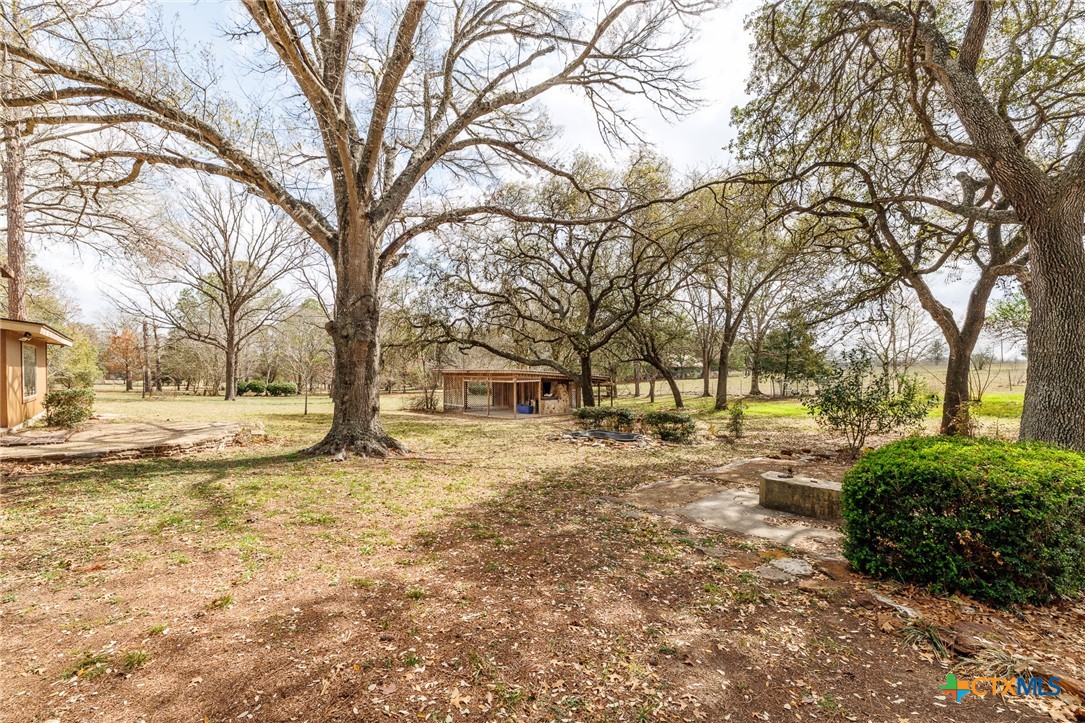 main property photo 23