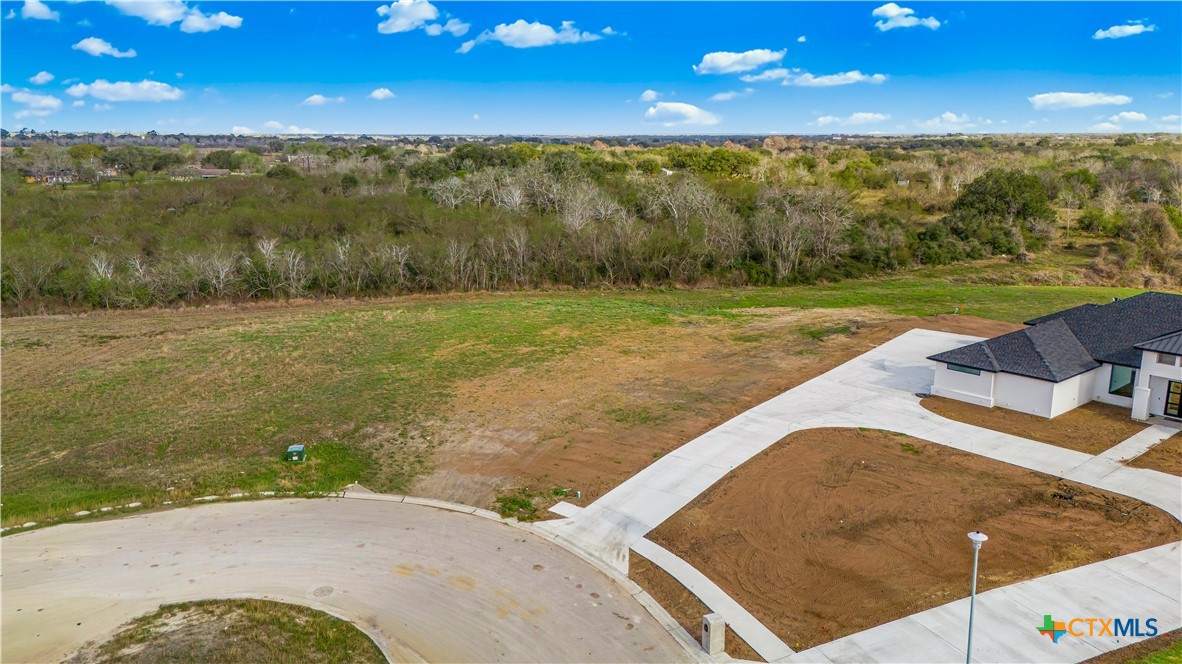 main property photo 12