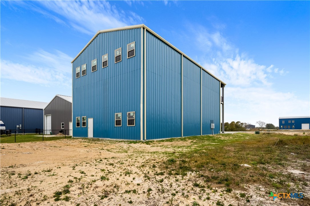 main property photo 15