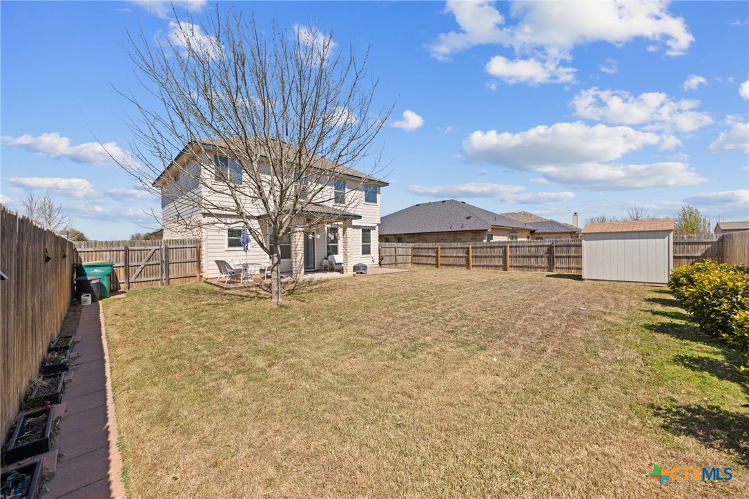 main property photo 34