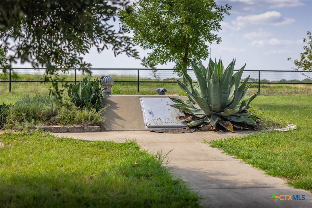main property photo 37