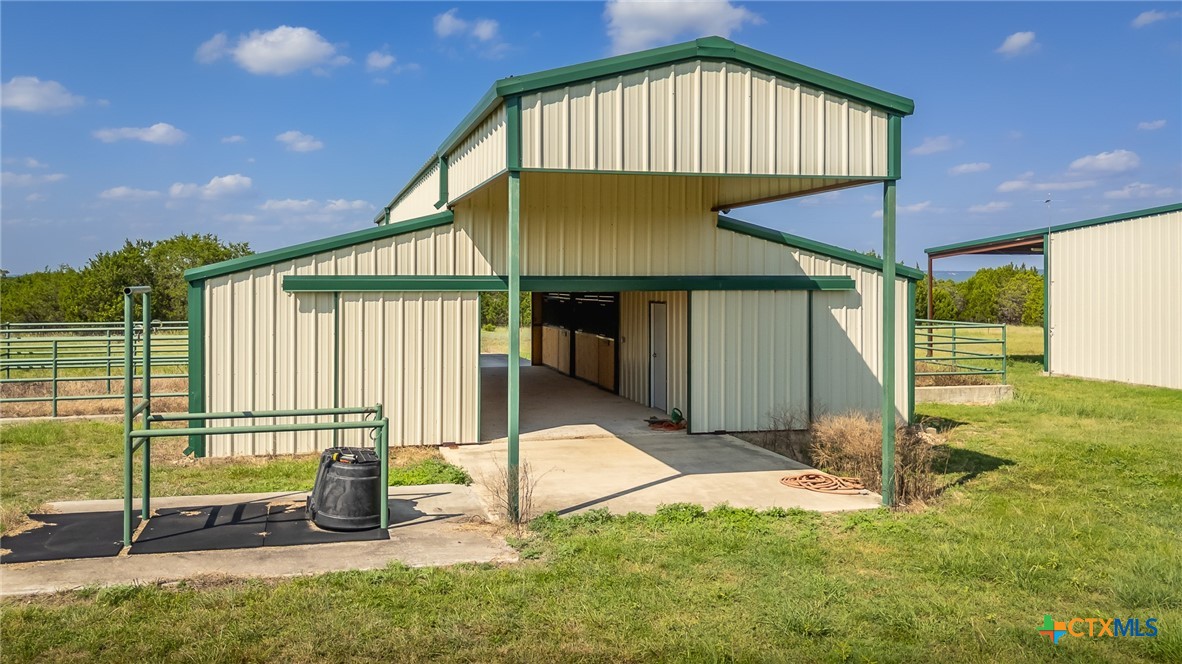 main property photo 44