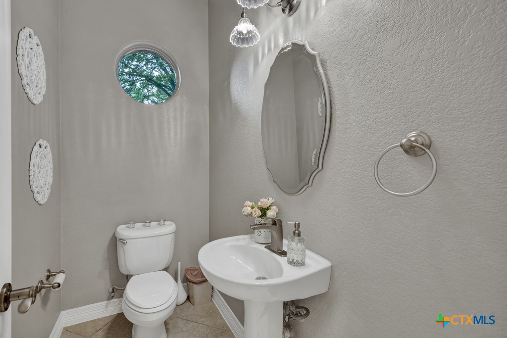 main property photo 15