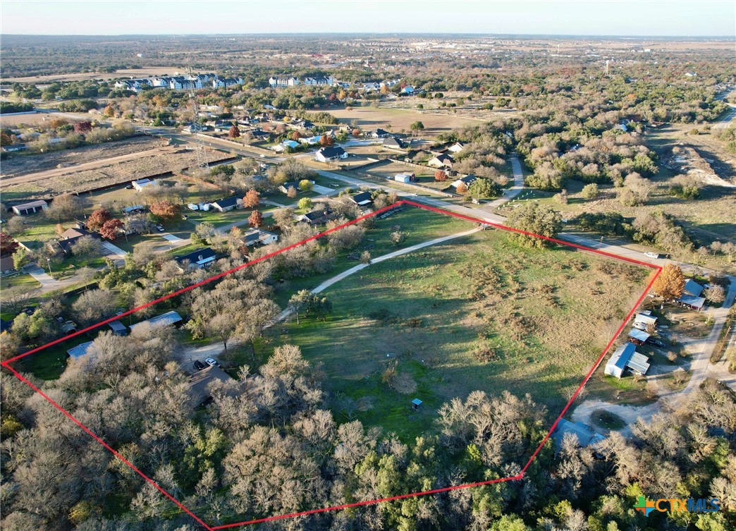 main property photo 5