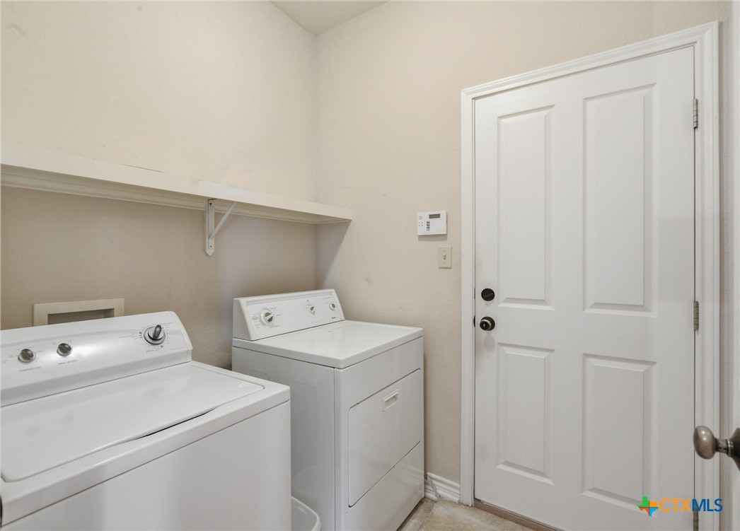 main property photo 16
