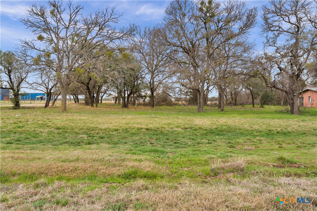 main property photo 25