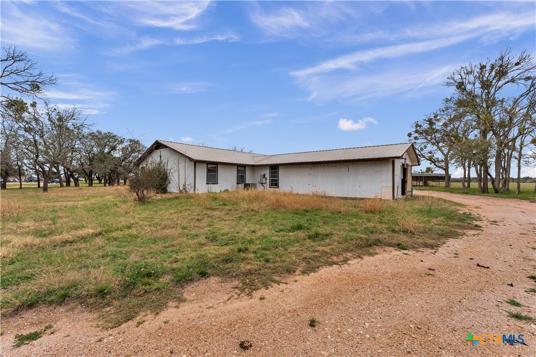main property photo 32