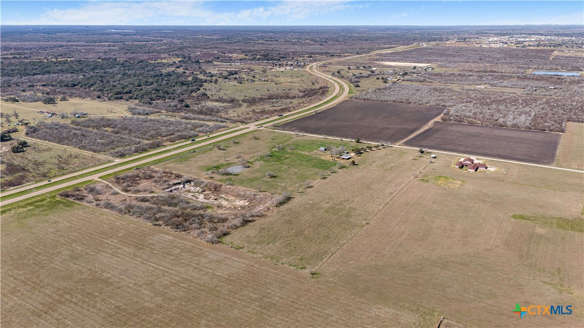 main property photo 10