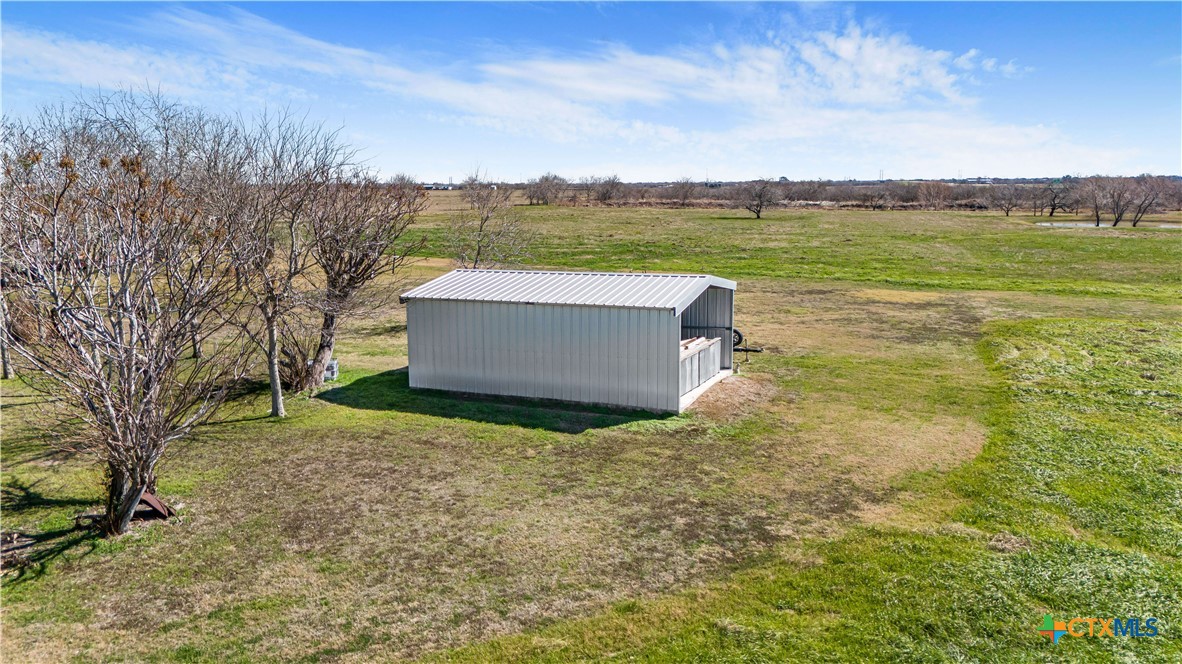 main property photo 18