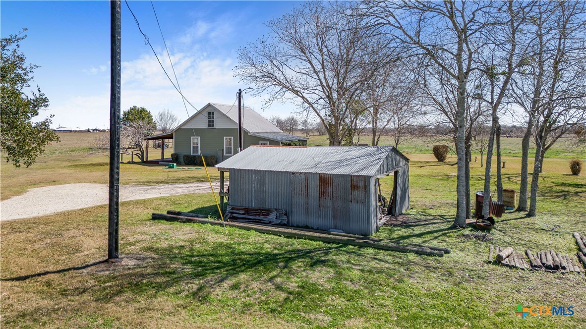 main property photo 19