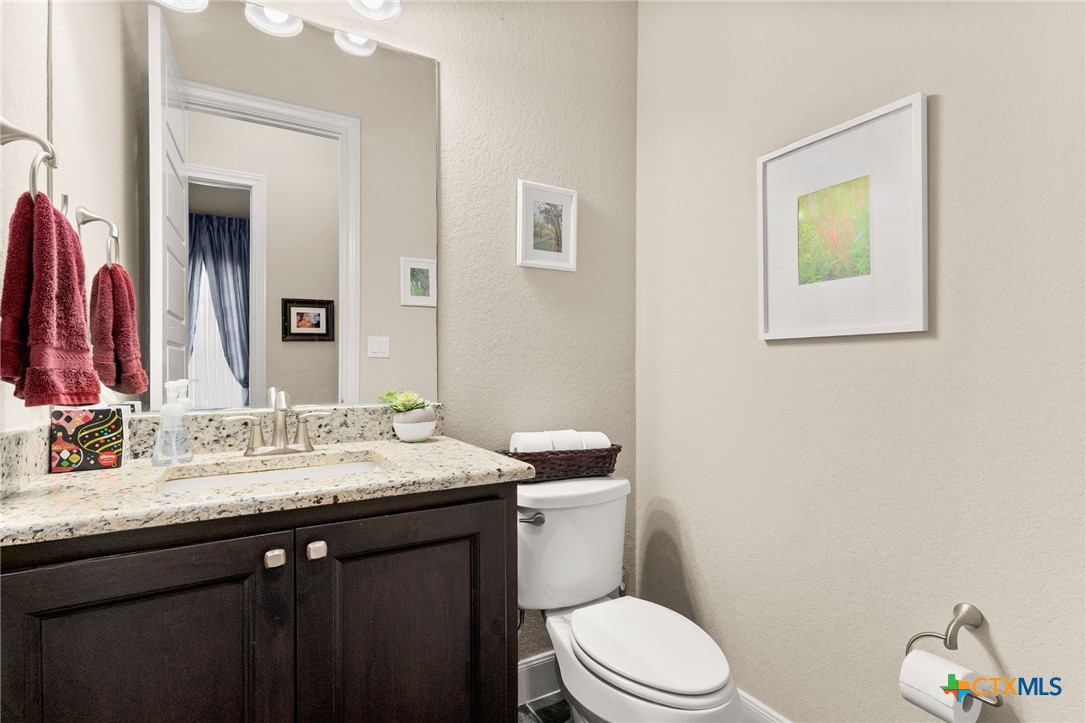 main property photo 11