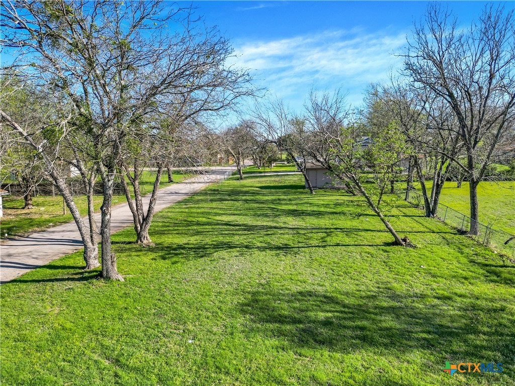 main property photo 12