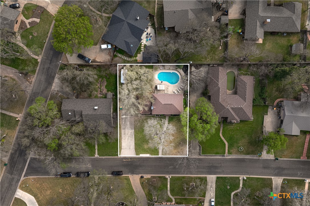 main property photo 3