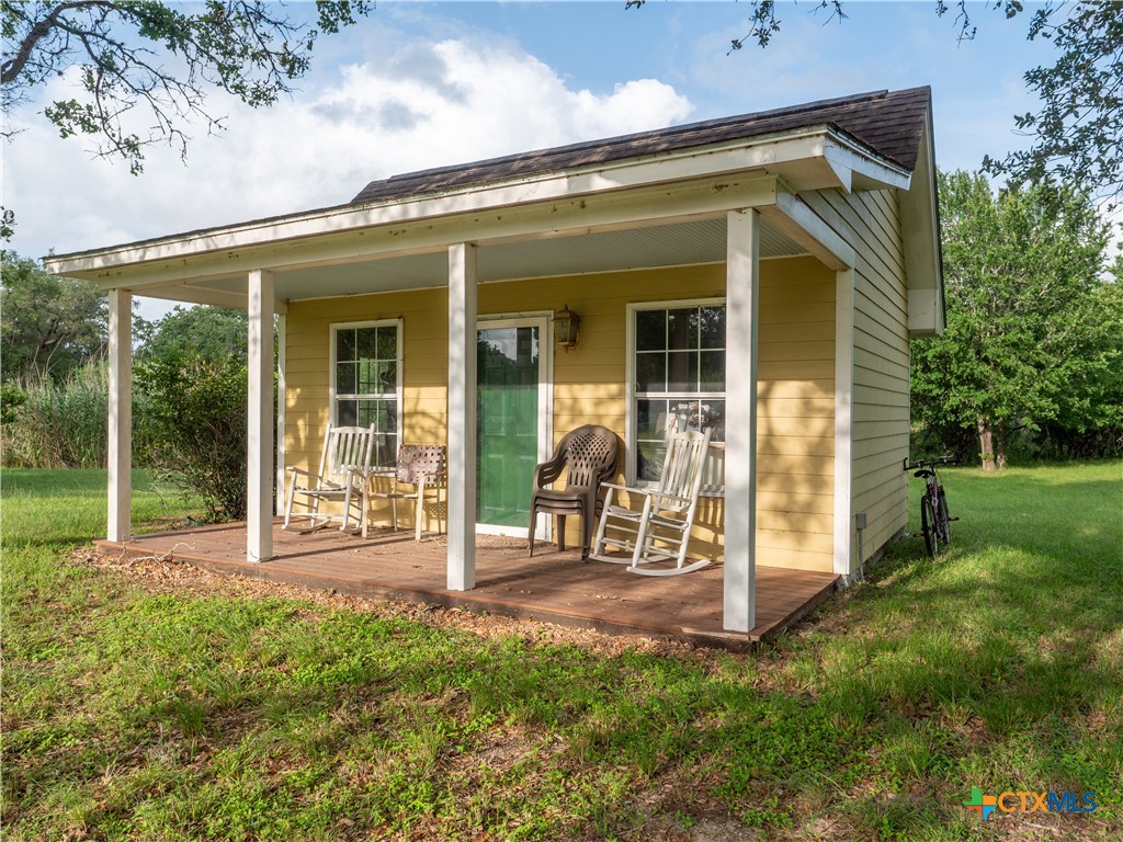 main property photo 6