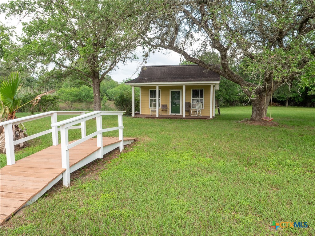 main property photo 8