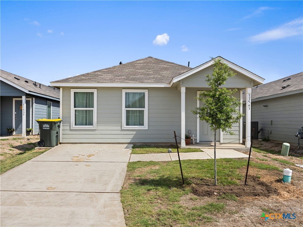 main property photo 26