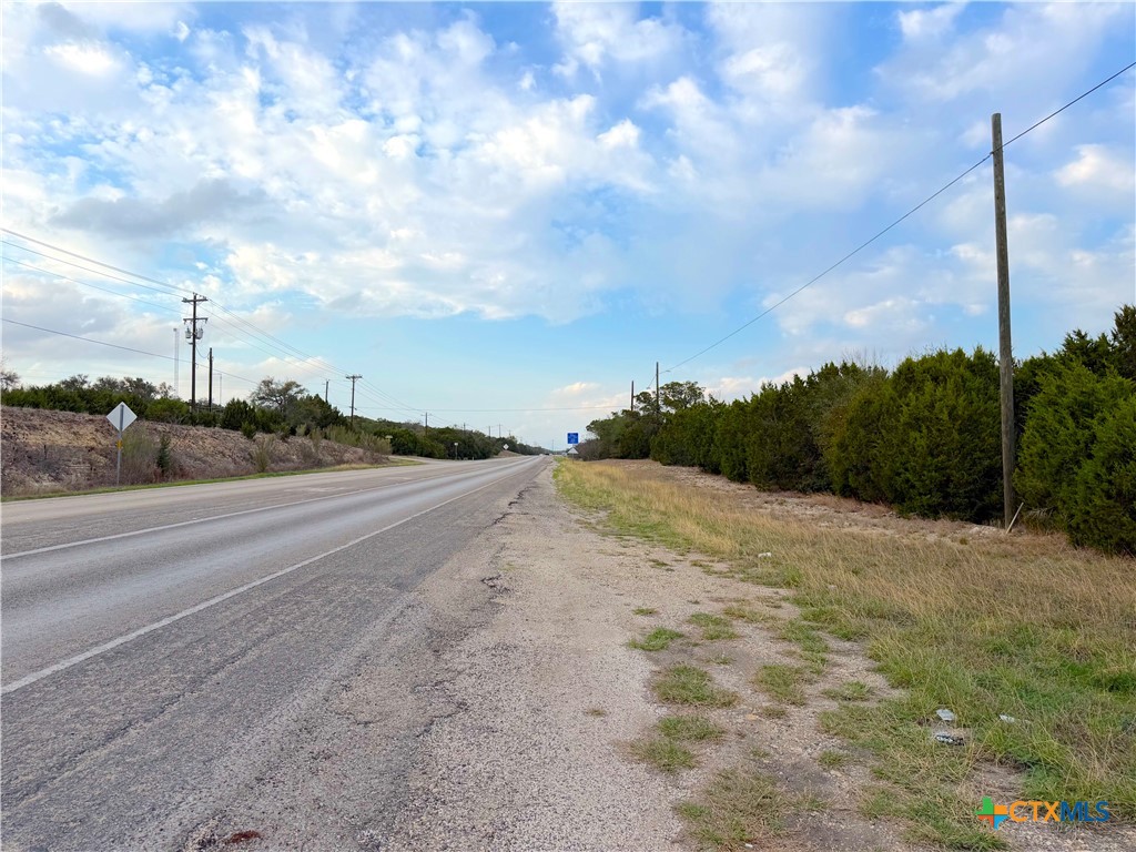 main property photo 18